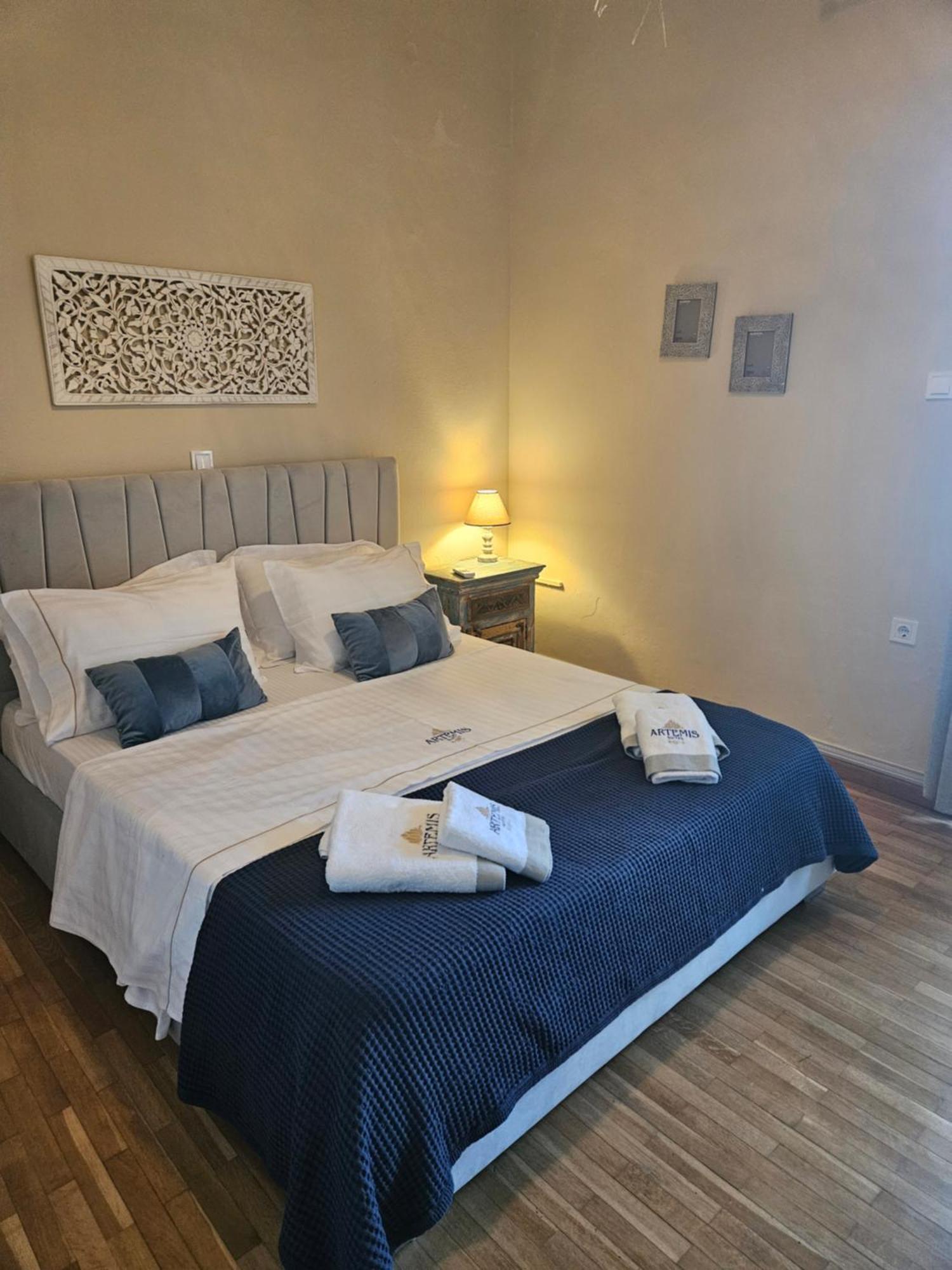 Artemis Suite Agia Marina  Bagian luar foto